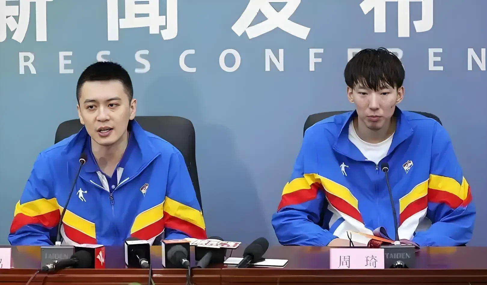 开云体育包含辽宁本钢发布备战花絮；今夜更衣室发声；欧超杯任务艰巨；高层口径保持一致的词条