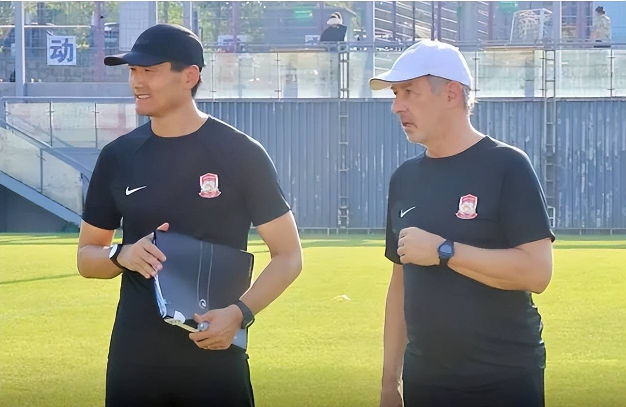 开云体育APP今晨体能课后，拉齐奥门线救险备战中超，目标明确，年轻球员得到机会的简单介绍